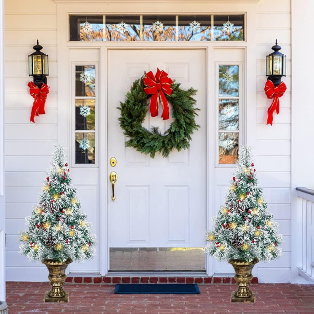 2 pack 2.5 ft Prelit Flocked Christmas Trees